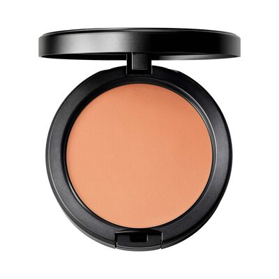 STUDIO FIX POWDER PLUS FOUNDATION (BASE DE MAQUILLAJE)